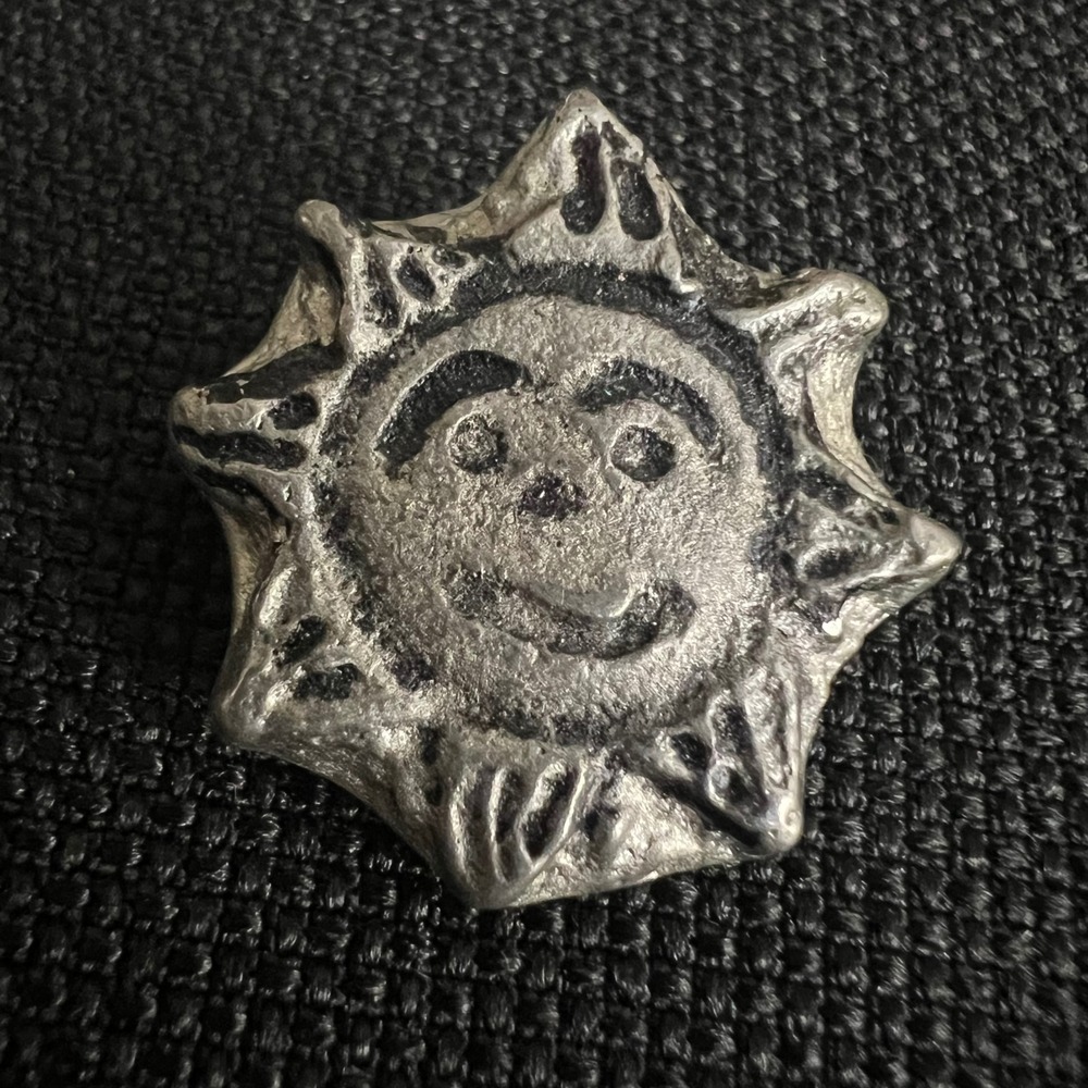 Vintage Smiling Sun Face Pewter Tone Metal Small Pin 1.25 Celestial